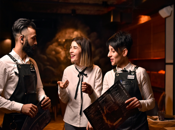 Կարիերայի առաջընթաց եւ հաջողության պատմություններ «Երեմյան Փրոջեքթս»-ից