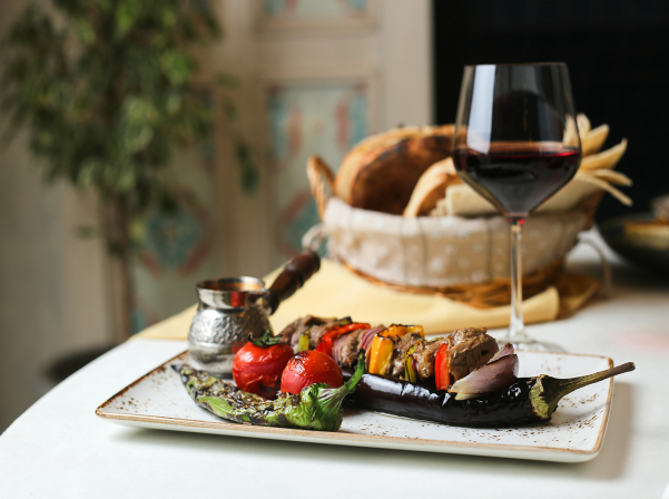 Ավանդական ուտեստներին նոր համ հաղորդելու «Չինար»-ի արվեստը