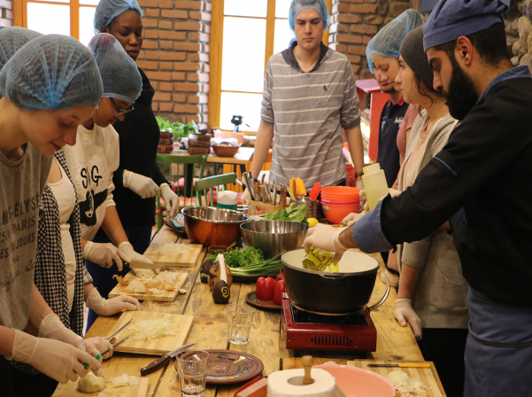 UWC Dilijan-ի ուսանողները պատրաստում են իրենց ազգային ուտեստները 