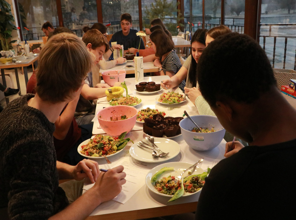 UWC Dilijan-ի ուսանողները պատրաստում են իրենց ազգային ուտեստները 