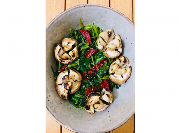 Սննդաբանի խորհուրդները. ինչպես ճիշտ սնվել COVID-19-ի շրջանում