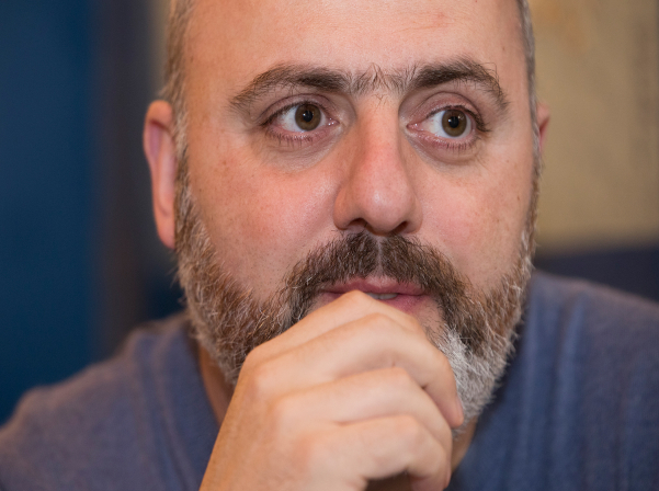 Արսեն Հովհաննիսյան. Չենք հանձնվում եւ «մթնոլորտ ենք առաքում» 