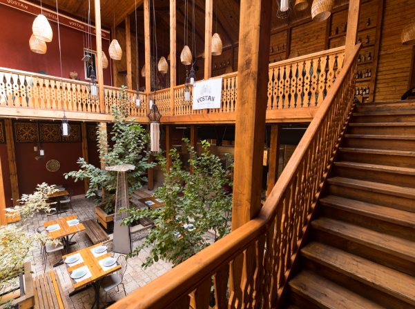 «Ոստան» ռեստորանը նշում է 3-ամյակը