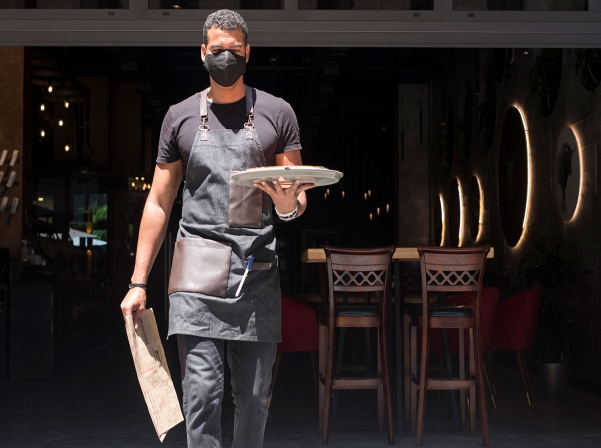 Կուբացի մատուցող Ռեյ Գավիլանը. «Այստեղ ինձ բոլորը սիրում են»