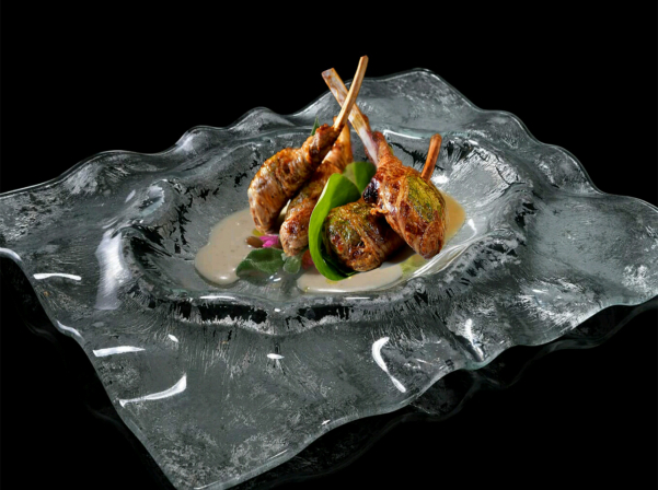 Գարեգին Օհանյանի «Սնվեք հայերեն»-ը ու գաստրոլաբի երազանքը