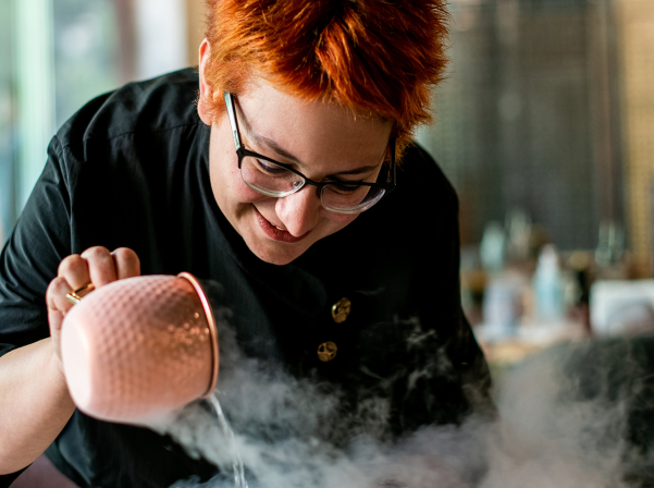 Անահիտ Միքայելյան. Հրաշագործ հրուշակագործի երջանկության սիմֆոնիան