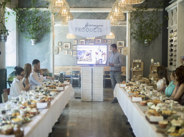 Yeremyan Projects-ը ներկայացրել է իր արտադրած բարձրորակ կաթնամթերքը