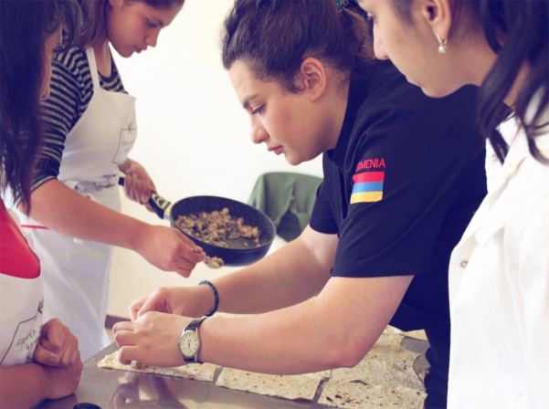 Երեւանից-Տաթեւ՝ մոռացված ուտեստների հետքերով 