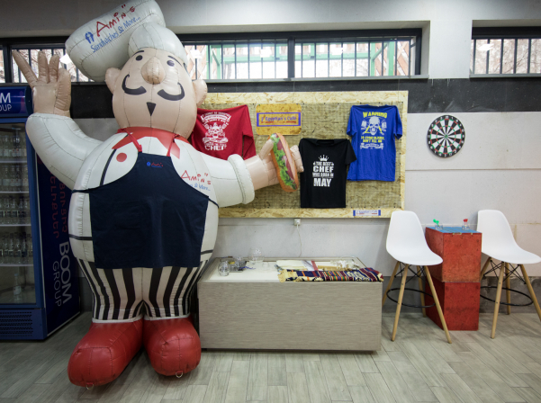 Շեֆ Ամինի եգիպտական սրճարանը, եզակի համերն ու մատչելի ճաշացանկը