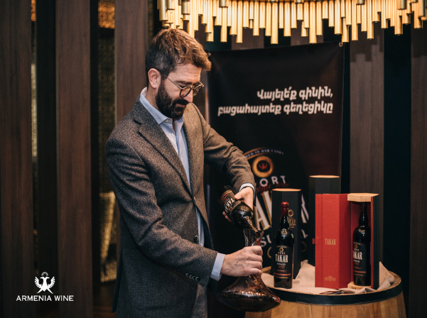 «Տակառ Ռուբի» կամ հայկական առաջին պորտվեյն. «Արմենիա Վայնի» նորույթը