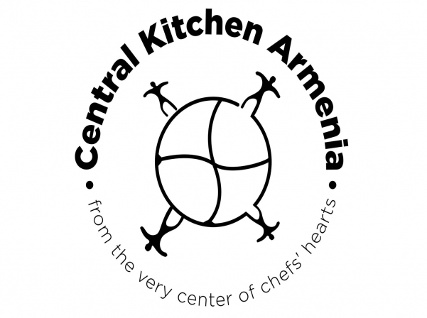 Արայիկ Ամզայանի եւ ընկերների «Կենտրոնական խոհանոց-Հայաստան»-ը