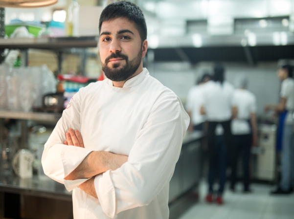 Արայիկ Ամզայանի եւ ընկերների «Կենտրոնական խոհանոց-Հայաստան»-ը