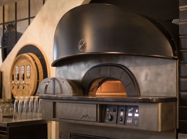 InTempo. երգիչ շեֆը, «թռչող» պիցցան եւ իտալական աղանդերները 