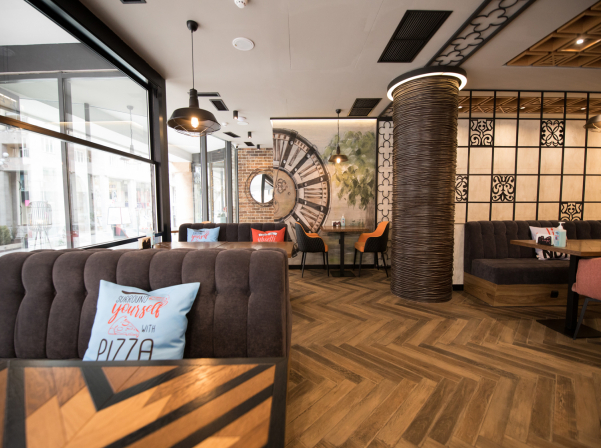 InTempo. երգիչ շեֆը, «թռչող» պիցցան եւ իտալական աղանդերները 