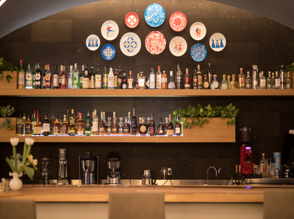 Jivan. ռուսական եւ հայկական խոհանոցները նոր մեկնաբանությամբ