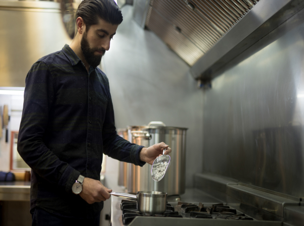 Ասիական ապուրները (եւ ոչ միայն) շեֆ Խորենի նորաբաց JanPhօ-ում