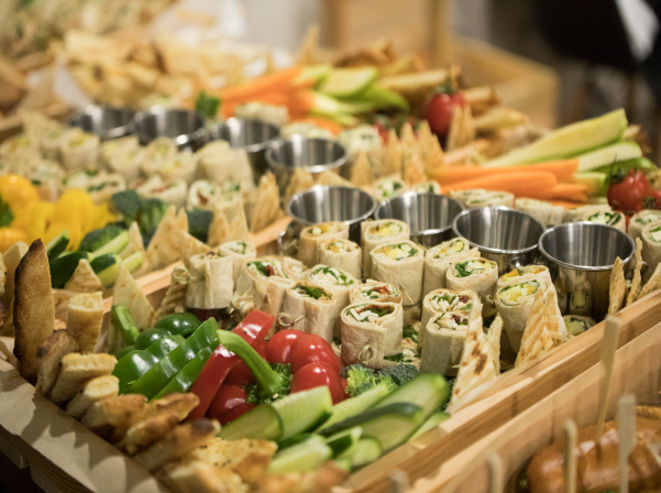 «Քoլի»-ի յուրօրինակ պատառներն ու Վարդայի մարդ-ռեստորանները