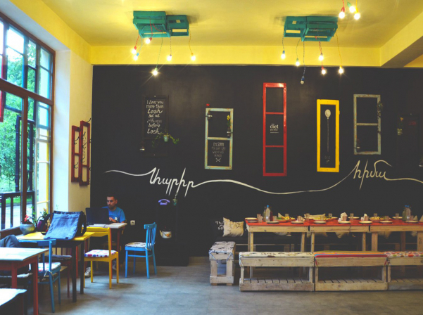 «Լօշ»-ի տեղափոխումը Դիլիջանից Երեւան եւ նորացվող մենյուն 