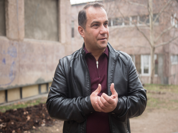 Խաղողի վազից մինչեւ շշալցում. մեկ օր գինեգործ երեխաների հետ