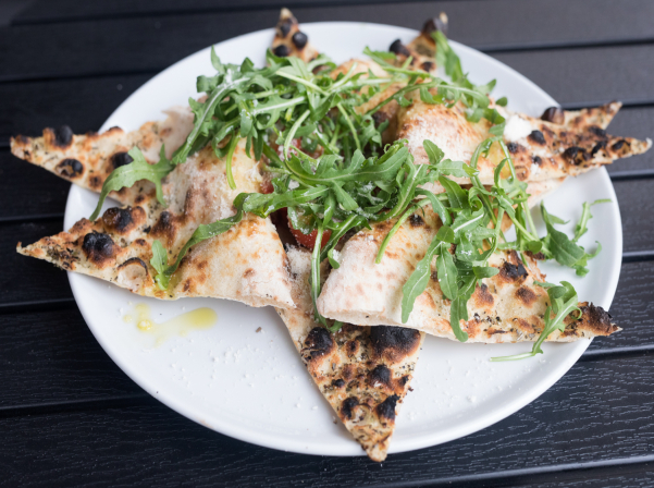 Pizza RIA. Հեղինեի նեապոլիտանական պիցցան՝ Սարյան փողոցում