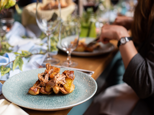 #ԳԱՌունը գալիս է համարձակ եւ ավանդական ուտեստներով