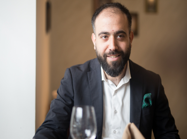 «Մայրիկ» ռեստորան. Մուսա լեռից Երեւանի կենտրոն ձգվող պատմություն