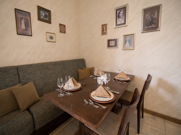 «Մայրիկ» ռեստորան. Մուսա լեռից Երեւանի կենտրոն ձգվող պատմություն