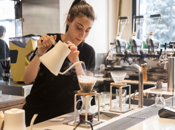 Արսենիյ Կուզնեցով. Համեղ սուրճի կախարդանքը բովման մեջ է