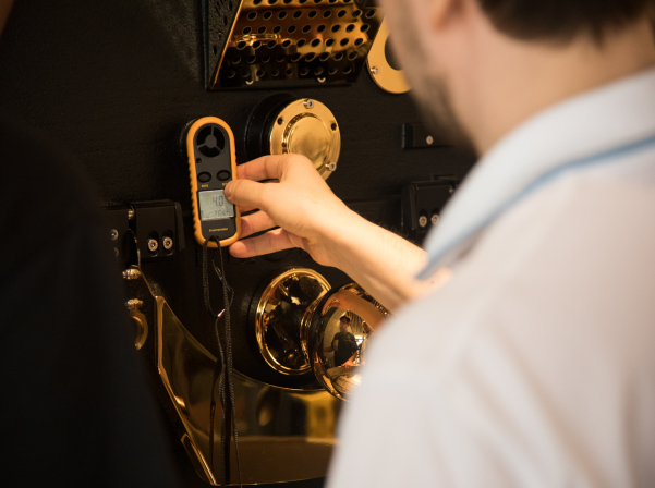 Արսենիյ Կուզնեցով. Համեղ սուրճի կախարդանքը բովման մեջ է