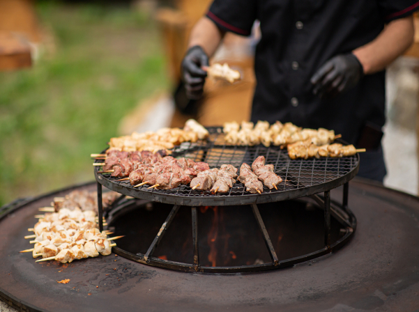 Լոռու խառնված համեր եւ ալկոհոլային թունդ խմիչք՝ «Անգար»-ում