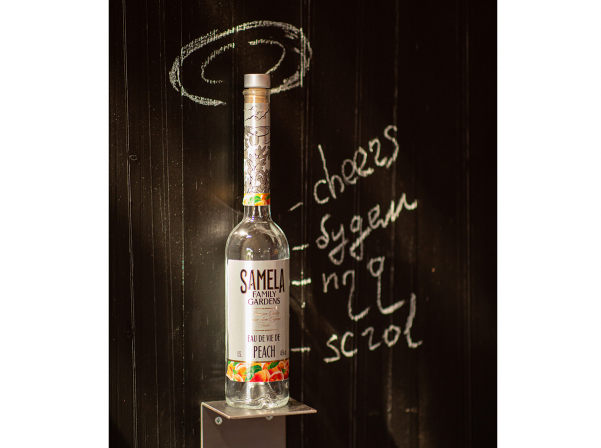 Լոռու խառնված համեր եւ ալկոհոլային թունդ խմիչք՝ «Անգար»-ում