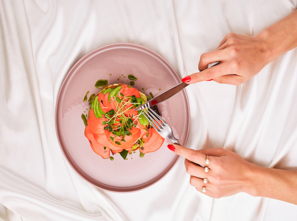 Սիրուն-աղջիկ Rooby-ն, նոր խոհանոցն ու առավոտյան շամպայնի ավանդույթը