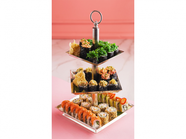 Սիրուն-աղջիկ Rooby-ն, նոր խոհանոցն ու առավոտյան շամպայնի ավանդույթը