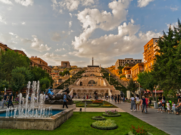 The Village-ը կազմել է Երեւանի «ուտել-խմելու» տեղերի ուղեցույցը