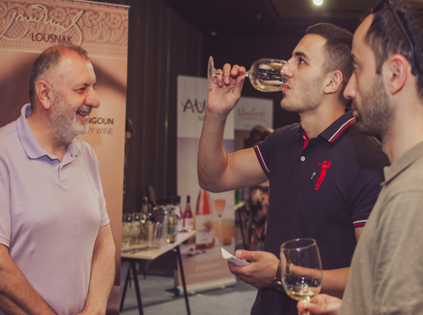 Ներկայացվել են սիրիահայ եւ կին սկսնակ գինեգործների գինիները