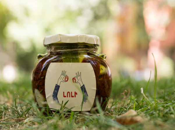 Լոլի. ձիթայուղի հետ ներդաշնակ լոլիկի չրերը