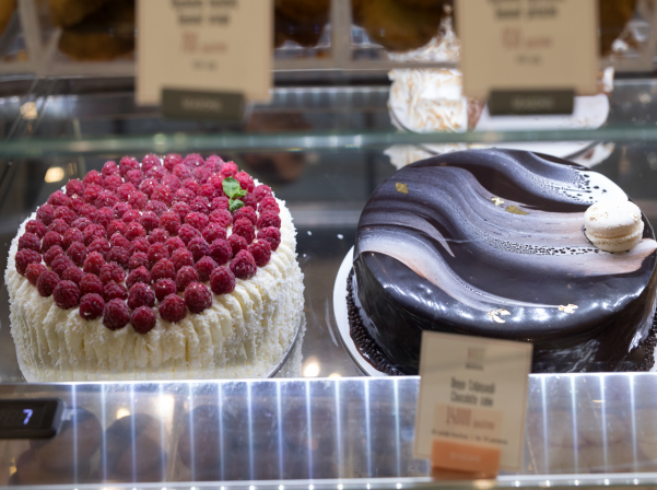 Seasons Sweetland-ի «անթիվ» քաղցրավենիքն ու «թափանցիկ» հրուշակարանը