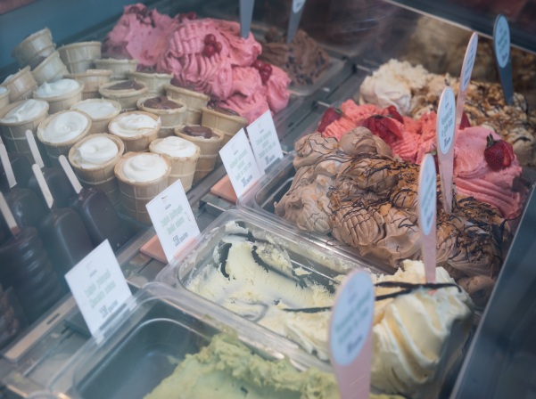 Seasons Sweetland-ի «անթիվ» քաղցրավենիքն ու «թափանցիկ» հրուշակարանը