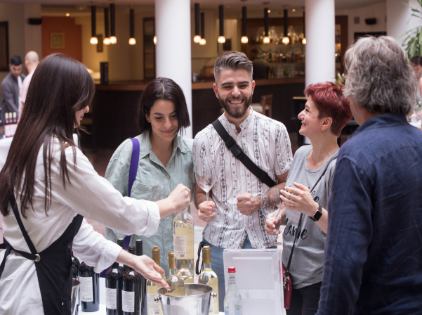 Արցախը շարունակում է գինի արտադրել. համտես Երեւանում