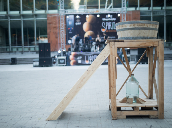 Spirit of Armenia փառատոն. հայկական ջին, տնական օղի, ուսանողական գինի