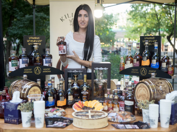 Spirit of Armenia փառատոն. հայկական ջին, տնական օղի, ուսանողական գինի