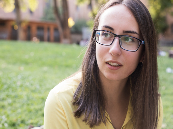 Պողոսյան քույրերի կաղնեփայտե տակառները եւ սպասվող գինին