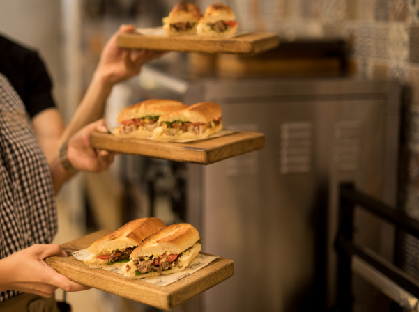 SALT the MEAT-ի ընտանեկան բաղադրատոմսերը եւ «առողջ ֆասթֆուդը»