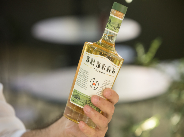 Վալսի հնչյունների ներքո Վարդենիսում ծնվող «Տատեոնը» 