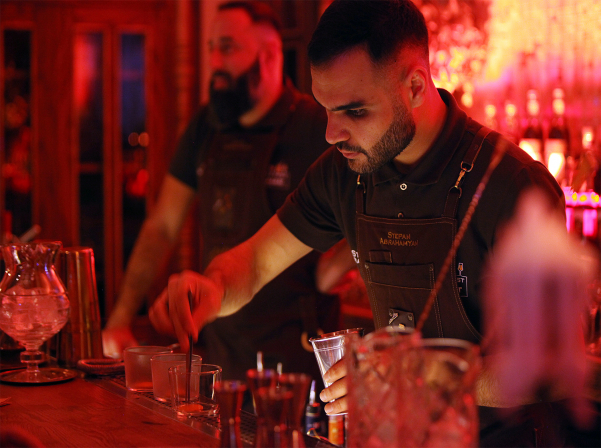 ARARAT Craft & Twist: 1 день, 1 бар, 4 коктейля