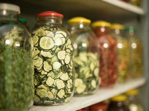 Ելակի խառնաշփոթը, բանջարեղենի չիպսերն ու բնական քաղցրավենիքները 