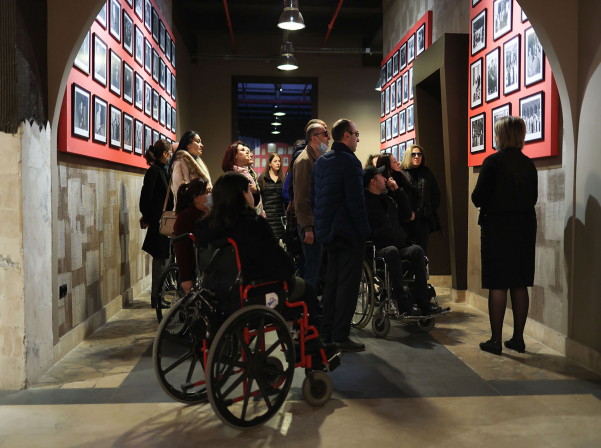 Музей ARARAT запустил инклюзивный проект #ЧувствуйСердцем