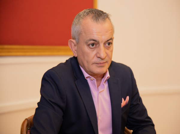 Anibal Fernandez: “Hard Rock Cafe Yerevan will be a surprise” 