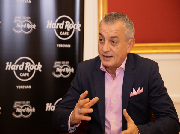 Anibal Fernandez: “Hard Rock Cafe Yerevan will be a surprise” 