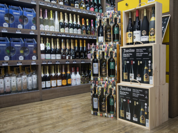 Vino & Vino-ի 1000-ից ավելի անունով պորտֆոլիոն եւ հատուկ առաջարկները